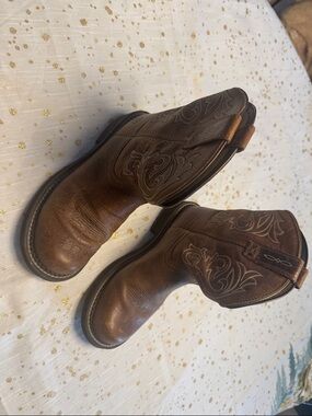 Ariat Brown Embroidered Short Western Boots